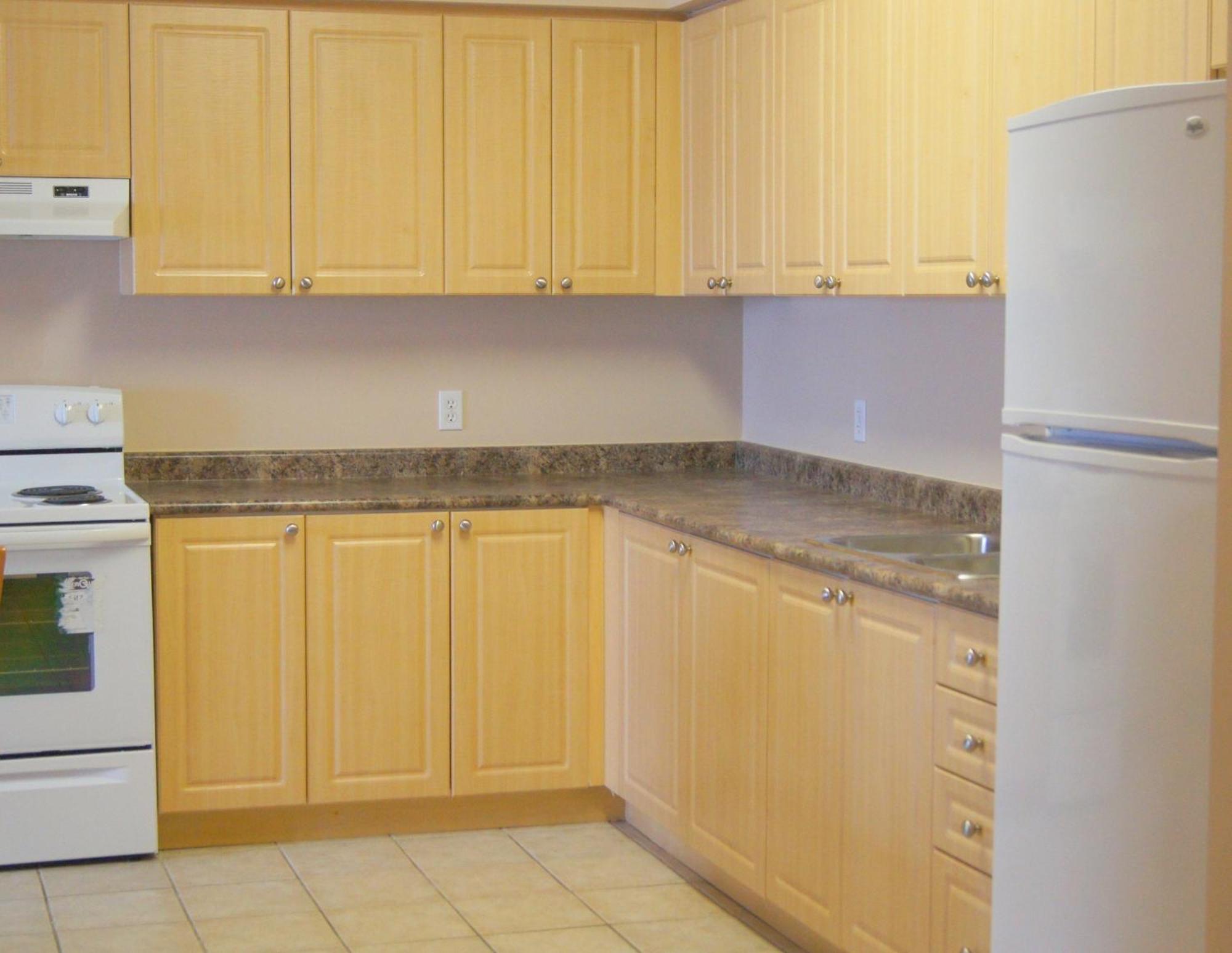 Hotel Laurier - Apartment Style Residence Ватерлоо Экстерьер фото